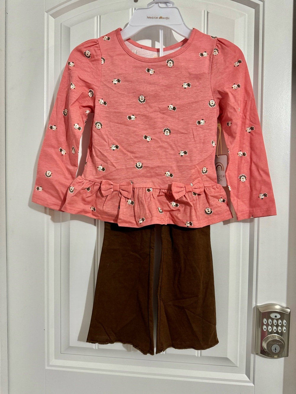Cute Magical Kids girls size 5 pink brown shirt pants set turkey pattern new